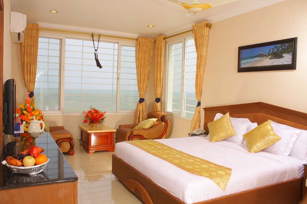 The Seashore Hotel photo 2