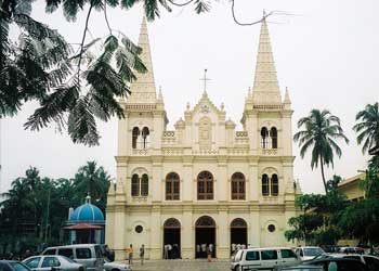 SANTA CRUZ BASILICA CHURCH