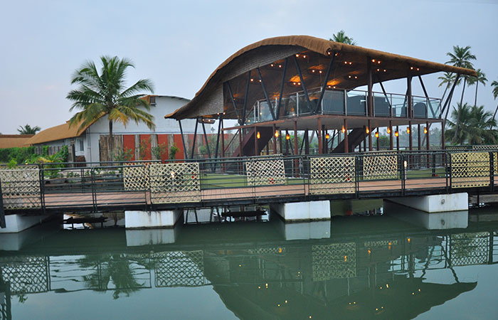 Aquatic - The Floating Resort photo 13