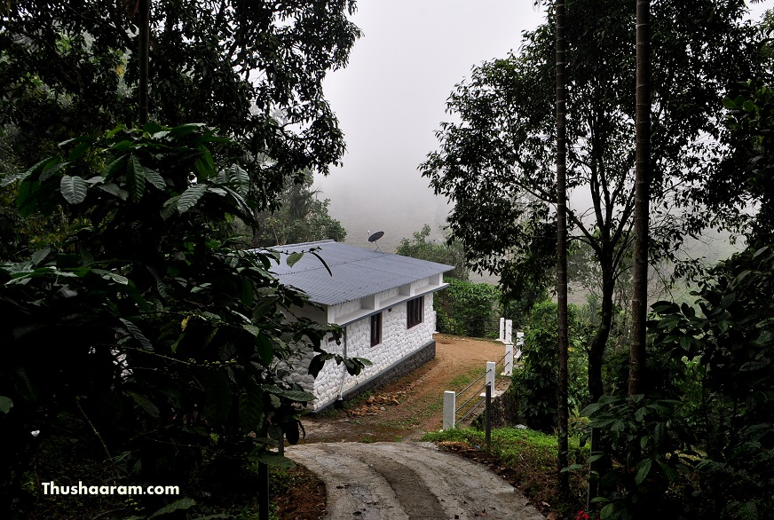 Thushaaram Holiday Home